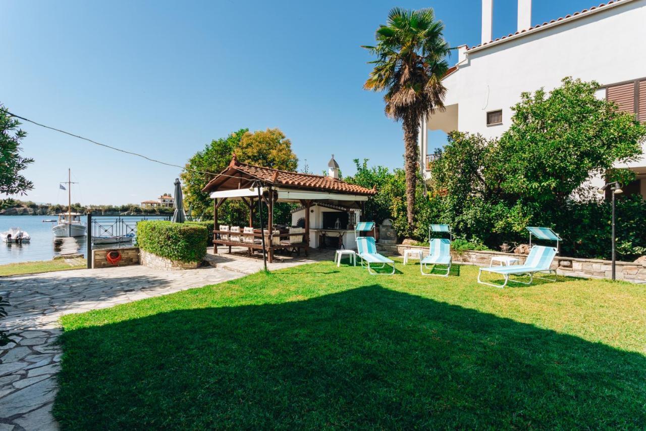 Kesi Beach House ヴォロス エクステリア 写真